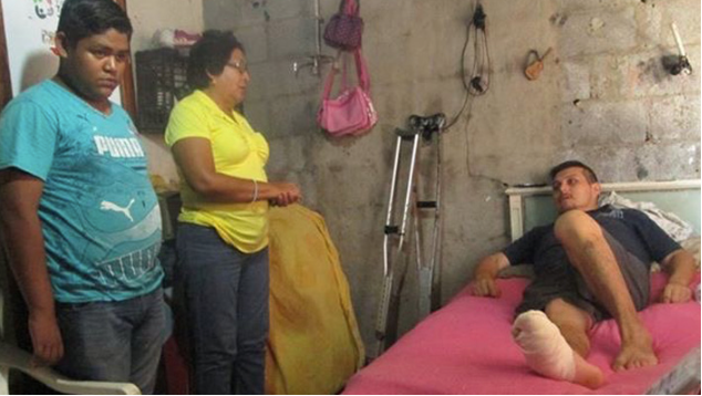 Víctima de la diabetes, ex guardia de seguridad pide ayuda (México)