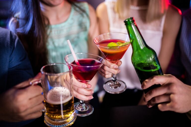 Bebidas alcohólicas, ¿cómo afecta la glucemia?