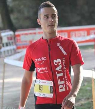 Daniel Fernández culmina sus retos por la diabetes con 22 horas de carrera hasta Santiago