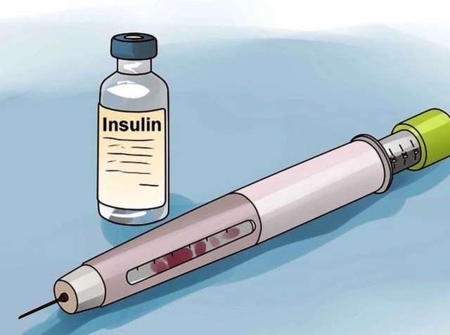¿Cuáles son los efectos secundarios de administrar la insulina?