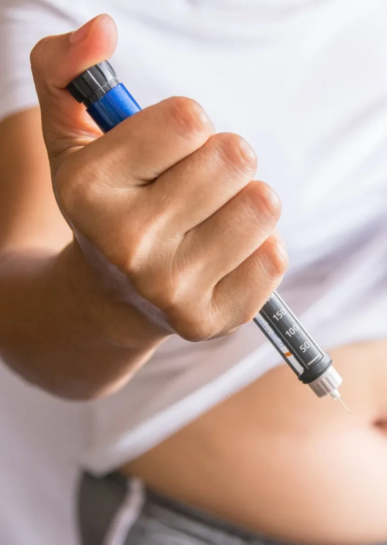 Cómo inyectarse insulina con una sola mano