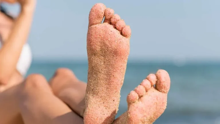 En verano también hay que cuidar los pies… y a veces se nos olvida